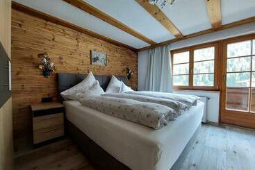 تختخواب و صبحانه Gästehaus Rita