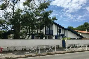 ベッドアンドブレックファースト Haritza