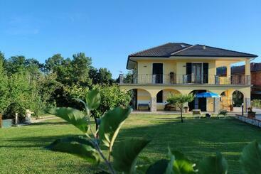 بنسيون Maison Du Vale Blue