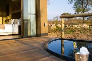 リゾートホテル Mjejane Bush Lodge