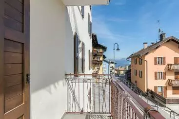 Turistihuoneistot Appartamento Edik