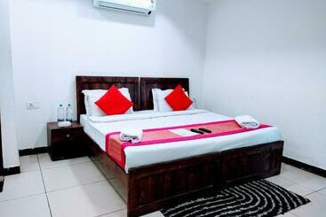 Bed and Breakfast Blueleaf Residency