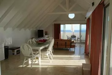 Appartements touristiques Penthouse In Sapphire Beach Club, Cupecoy