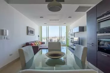Apartamenty turystyczne Superb Penthouse   Amazing Views   Large Terraces