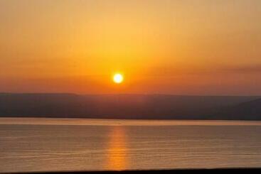 Turistihuoneistot Tiberias Suite