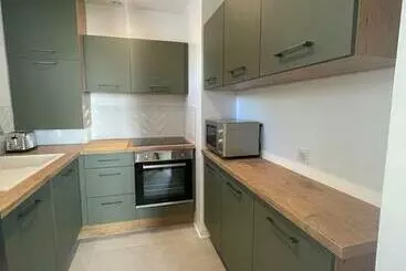 ツーリストアパートメント Apt Climatisé à 5 Min à Pied De La Gare Saint Roch Mtp