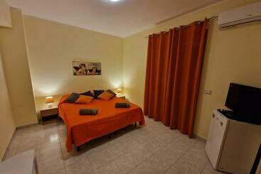 Pansiyon Db Guest Home