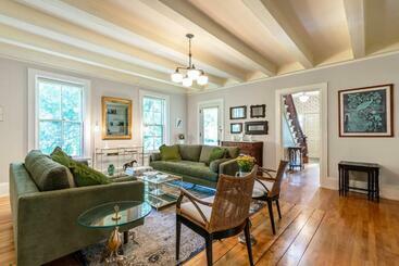 游客公寓 The School House Walk To All Shops And Restaurants New Remodel