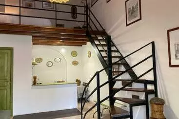 ツーリストアパートメント Casa Pietro E Paolo