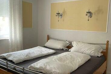 Apartamentos turísticos Ferienwohnung Rotenfels