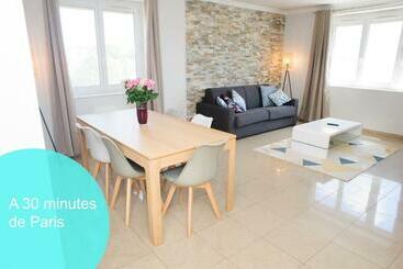 شقق خاصة سياحية Saillenfait 9