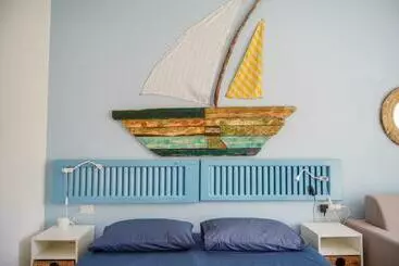 Tourist flats Seafront Holidays & Workstays