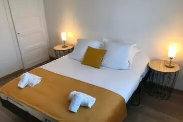ツーリストアパートメント Un Petit Bout De Rêve, Balcon, Parking & Proche Centre