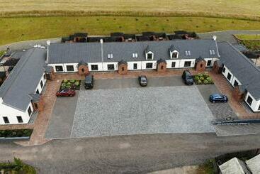 Turistihuoneistot Westertonhill Lodge 3 With Hot Tub Option