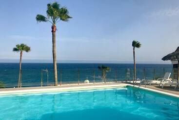 관광객 아파트 N. Baviera 33