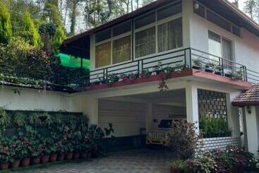 ペンション Wooded Bliss