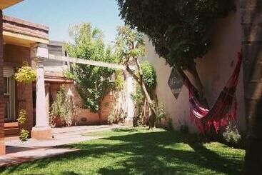Hostel La Casa Del Paraná   San Pedro