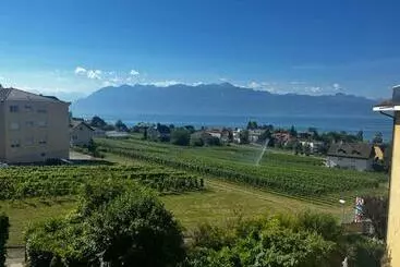 Turist apartmanları Appartement Cosy à Pully Avec Vue époustouflante