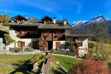 ツーリストアパートメント Monolocale In Chalet Alpino 022143 At 010681