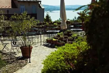 Echo Residence All Suite