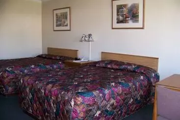 בית מלון כפרי Emerald Sands Inn