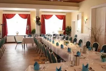 Отель Neukirchener Hof