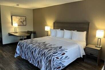 فندق Red Roof Inn & Suites Wilkesboro