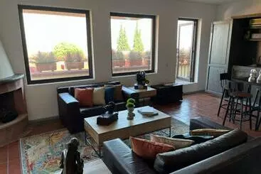 ツーリストアパートメント Cousy Condo San Rafael, 3 Blocks From The Parish, Pool, Bbq And Terrace
