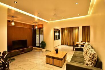 דירות לתיירים Honeycomb Villa 2