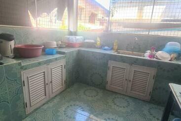 Turistihuoneistot บ้านซอย5