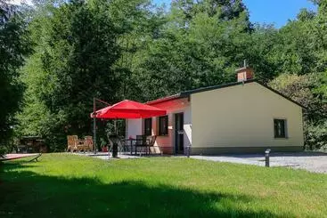 Apartamente turistice Ferienhaus Crosta Brava