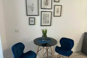 ツーリストアパートメント 105   Top Of The City