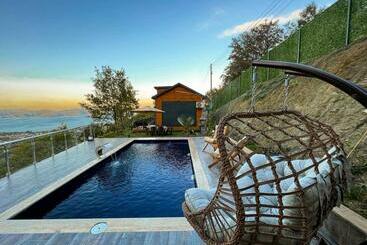 Apartamentos turísticos Lakeviewhousesapanca