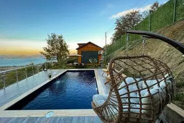 Turistihuoneistot Lakeviewhousesapanca