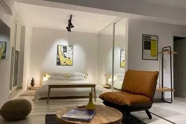 آپارتمان‌های توریست‌ها Shi Zi Junior Suite