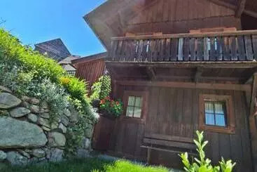 ツーリストアパートメント Chalet Maurer