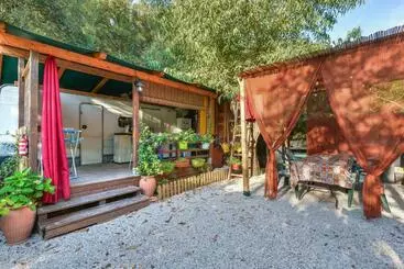 ツーリストアパートメント Chalet Nel Verde Di Cavo