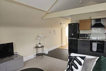 Жильё для туристов Charming 1 Bed Loft In Caerleon