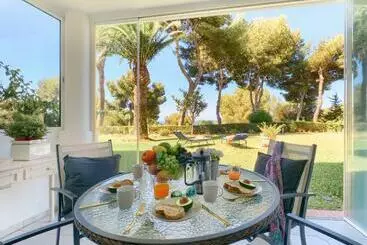 Tourist flats 31 Miraflores Jardin B, Gorgeous Views, Pool, Wifi