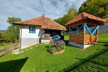 游客公寓 Seosko Domaćinstvo Alababa