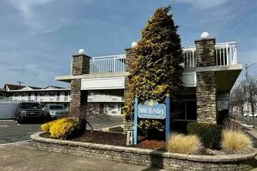 Turistihuoneistot Beautiful Condo Sleeps 4  Only 2 Blocks From Beach