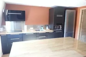 Appartements touristiques Boeschepe Logement Avec Mezzanine Centre Village
