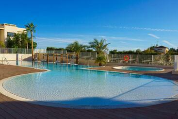 Vakantie-appartementen Amazing Modern Apartment 500 M From The Beach In Jardinana Lotus La Cala