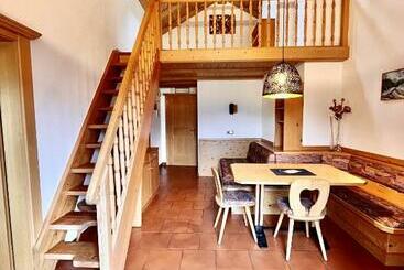 דירות לתיירים Häuslerhof App Tilia