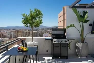 ツーリストアパートメント Unique Beachfront Rooftop In Fuengirola Ref 59