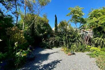 游客公寓 Maison Dans Sa Jungle, Aux Milliers D’espèces…