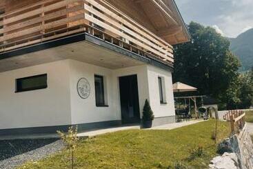 Turist apartmanları Mei So Nett Appartement Hutegger