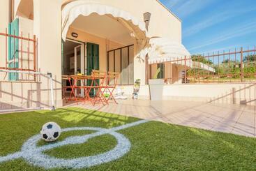 דירות לתיירים Babyaccommodation Family Garden