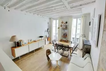 ツーリストアパートメント Lovely 2 Bedroom In The Heart Of Paris