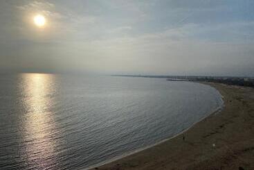 Turistihuoneistot Appartement Spacieux, Front De Mer, Vue Splendide